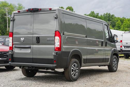 2025 RAM ProMaster 3500 Low Roof