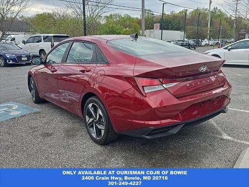 2023 Hyundai ELANTRA SEL