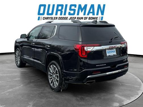 2022 GMC Acadia Denali