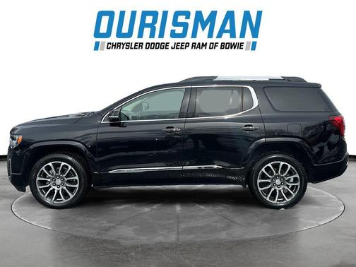 2022 GMC Acadia Denali