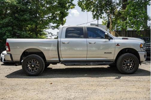 2020 RAM 2500 Big Horn Crew Cab 4X4 6'4' Box