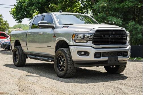 2020 RAM 2500 Big Horn Crew Cab 4X4 6'4' Box