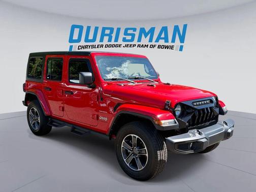 Firecracker Red Clearcoat 2023 Jeep Wrangler 4-Door Sahara 4x4