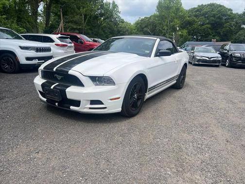 2013 Ford Mustang V6