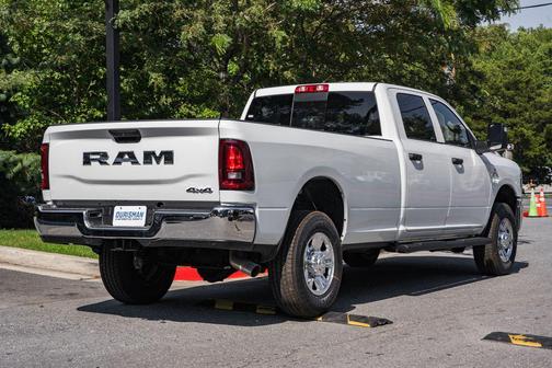 2025 RAM 2500 Tradesman Crew Cab 4x4 8' Box