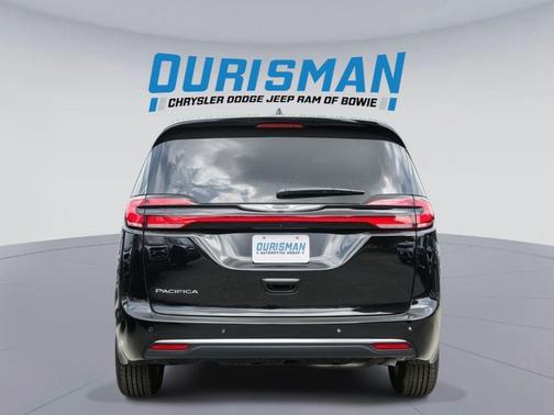 2025 Chrysler Pacifica L
