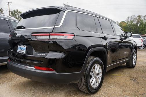 2022 Jeep Grand Cherokee L Laredo