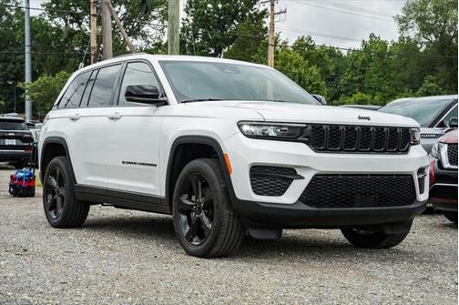 2023 Jeep Grand Cherokee Altitude