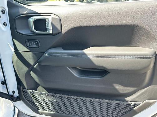 2024 Jeep Wrangler 4xe High Altitude