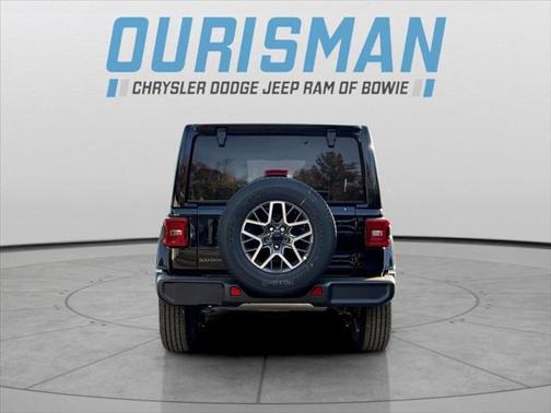 2025 Jeep Wrangler 4-Door Sahara 4x4