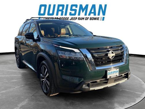 2024 Nissan Pathfinder Platinum FWD