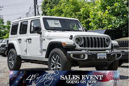2025 Jeep Wrangler 4-Door Sahara 4x4