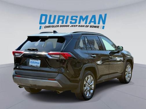 Midnight Black Metallic 2019 Toyota RAV4 Limited