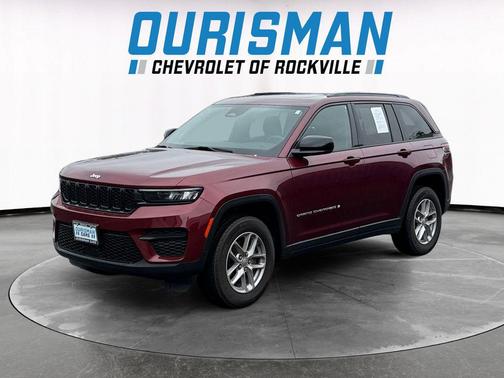 Velvet Red Pearlcoat 2024 Jeep Grand Cherokee Laredo