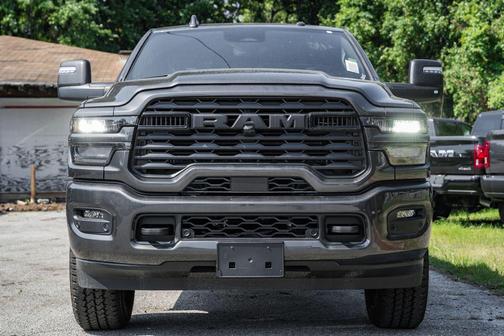 2025 RAM 2500 Big Horn Crew Cab 4x4 6'4' Box