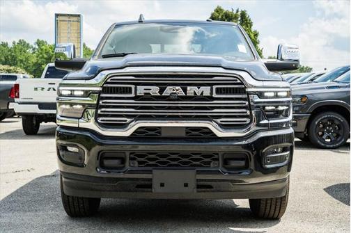 2025 RAM 2500 Laramie Crew Cab 4x4 6'4' Box