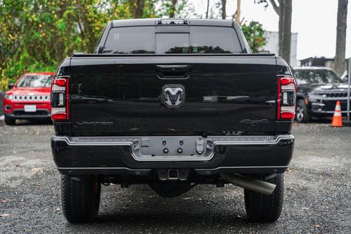 2020 RAM 2500 Limited Mega Cab 4X4 6'4' Box
