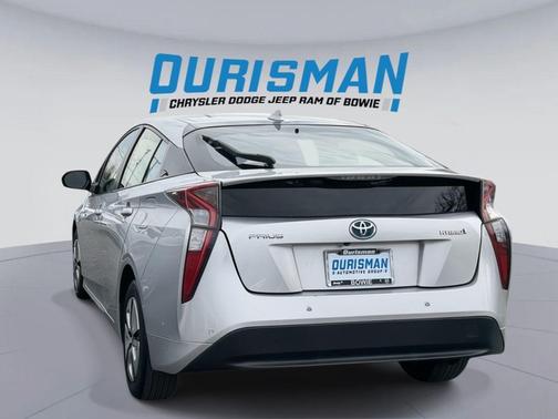 2018 Toyota Prius Two