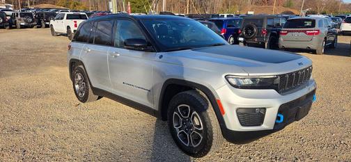 2023 Jeep Grand Cherokee 4xe Trailhawk