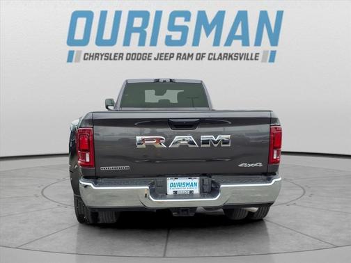 2026 RAM 3500 Big Horn Crew Cab 4x4 8' Box