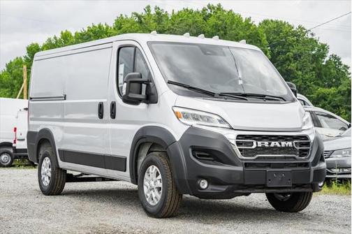 2025 RAM ProMaster 2500 Base