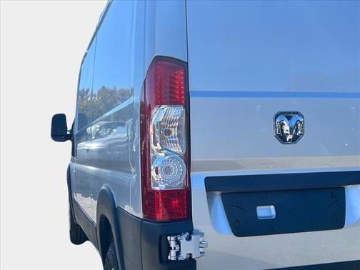 2025 RAM ProMaster 2500 Base