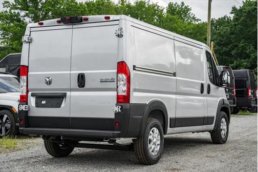 2025 RAM ProMaster 2500 Base