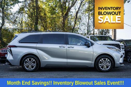 2023 Toyota Sienna XSE 7 Passenger