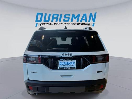 2026 Jeep Cherokee Overland