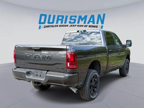 Granite Crystal Metallic Clearcoat 2026 RAM 2500 Big Horn Crew Cab 4x4 6'4' Box
