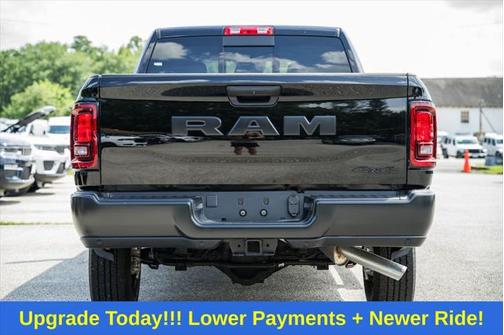 2025 RAM 2500 Tradesman Crew Cab 4x4 8' Box