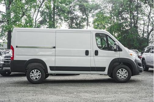 2025 RAM ProMaster 2500 Base