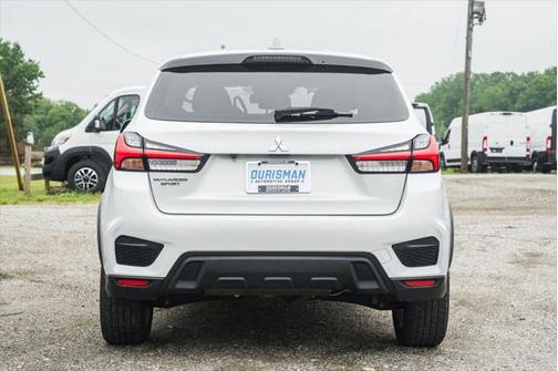 2022 Mitsubishi Outlander Sport SE
