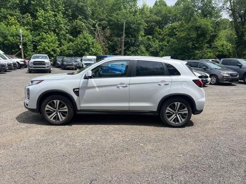 2022 Mitsubishi Outlander Sport SE