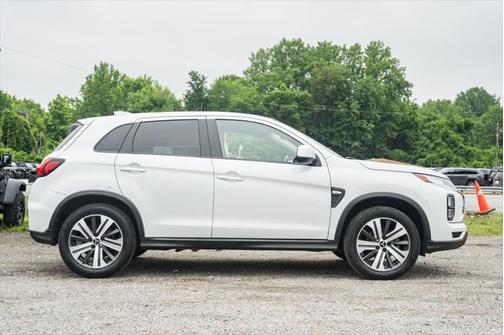 2022 Mitsubishi Outlander Sport SE