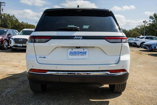 2022 Jeep Grand Cherokee 4xe Base