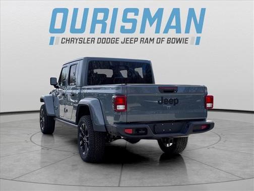 2025 Jeep Gladiator Nighthawk