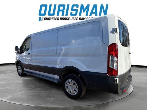 2018 Ford Transit-250 Base