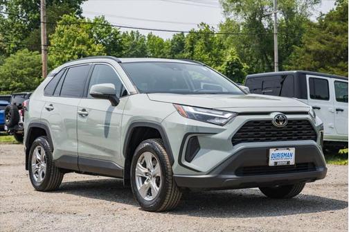 2022 Toyota RAV4 XLE