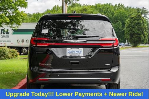 2025 Chrysler Pacifica L