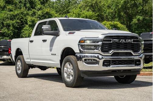 2025 RAM 2500 Big Horn Crew Cab 4x4 6'4' Box