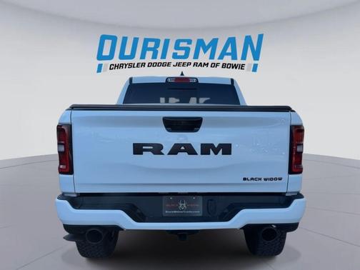 Bright White Clearcoat 2026 RAM 1500 Big Horn/Lone Star