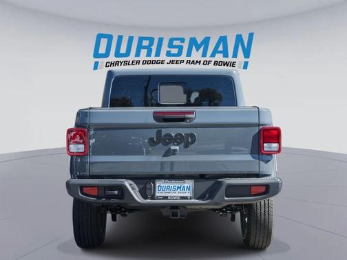 2025 Jeep Gladiator Sport S