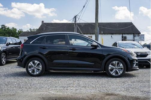 2022 Kia Niro EV EX