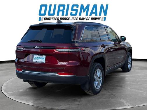 2025 Jeep Grand Cherokee Laredo