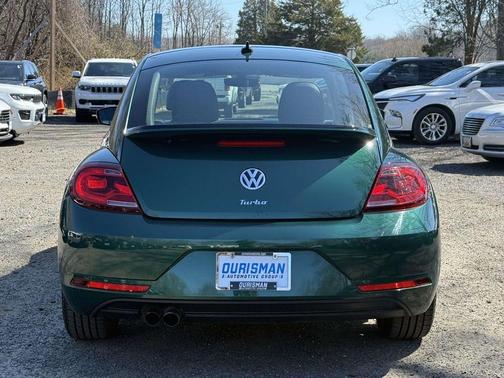 2018 Volkswagen Beetle 2.0T Coast