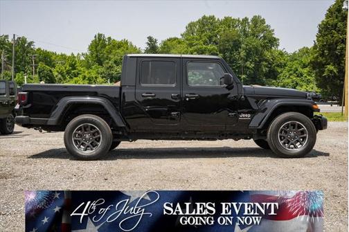 2023 Jeep Gladiator Overland