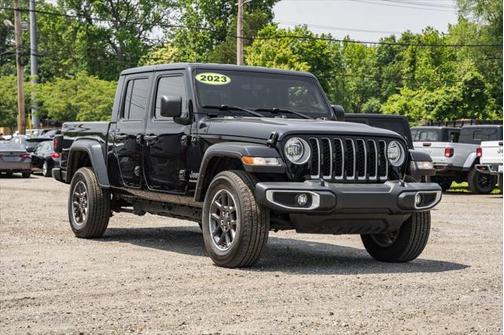 2023 Jeep Gladiator Overland