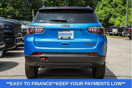 2025 Jeep Compass Trailhawk