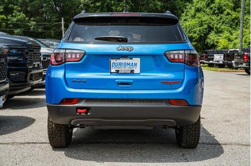 2025 Jeep Compass Trailhawk